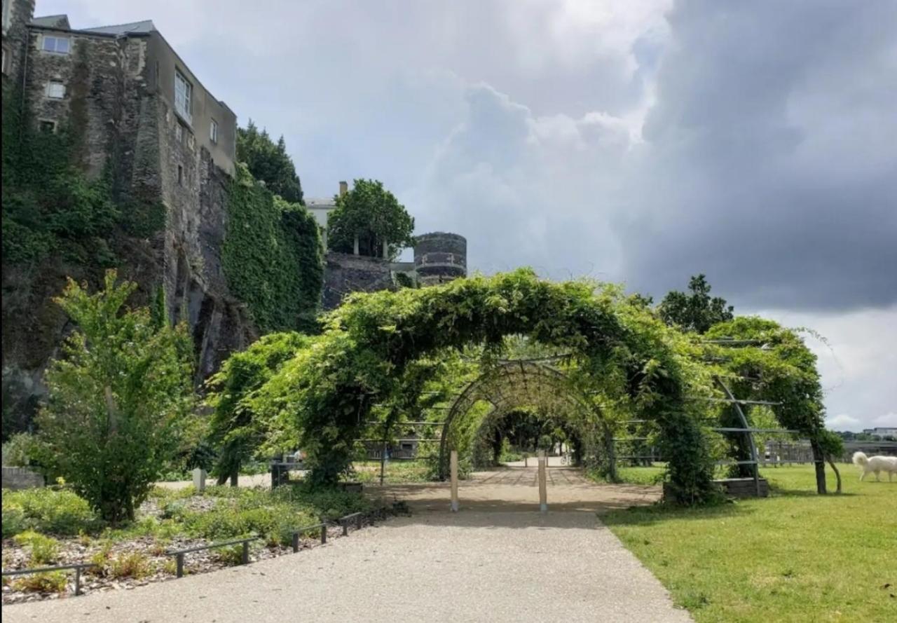 Le Chateau Angers Buitenkant foto